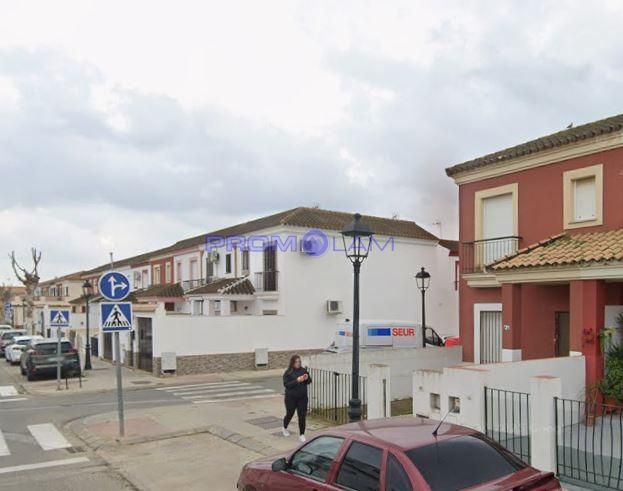 villas en pilas · calle-menendez-pidal-41840 95508€