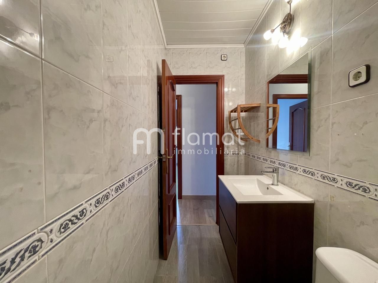 pisos en barcelona · carrer-dels-ferrocarrils-catalans-08038 265000€