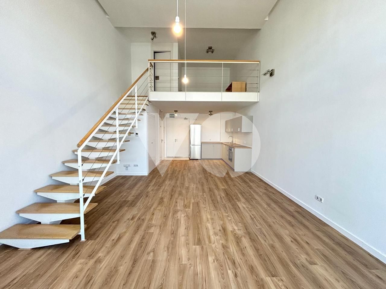 LOFT DUPLEX EN ALQUILER PARA AUTONOMOS O EMPRESAS