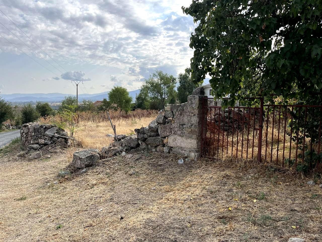 Terreno en Calle Paz, Otero de Herreros, Segovia de 1788 m2