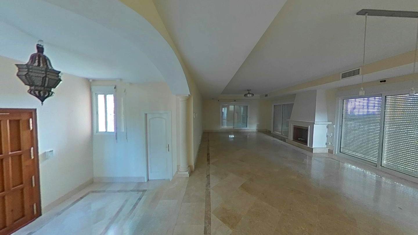Casa / chalet en Calle Auriga, Marbella, Málaga de 552 m2
