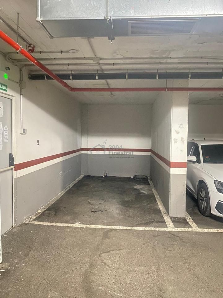 Plaza de parking en Carrer Xaloc, Benidorm, Alicante de 10 m2