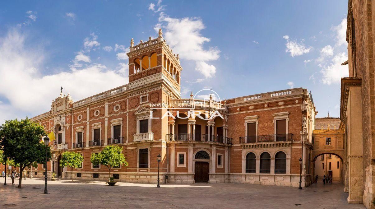 Local en València, Valencia de 263 m2