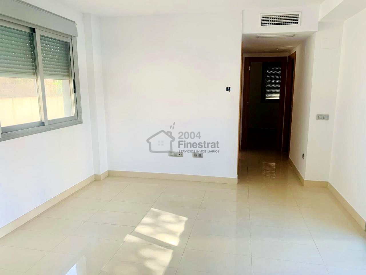 Piso en Carrer Callosa d'en Sarrià, Benidorm, Alicante de 80 m2