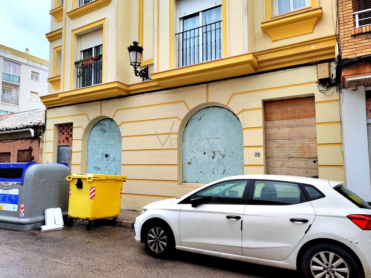 Local en Calle del Clavel, La Línea de la Concepción, Cádiz de 217 m2