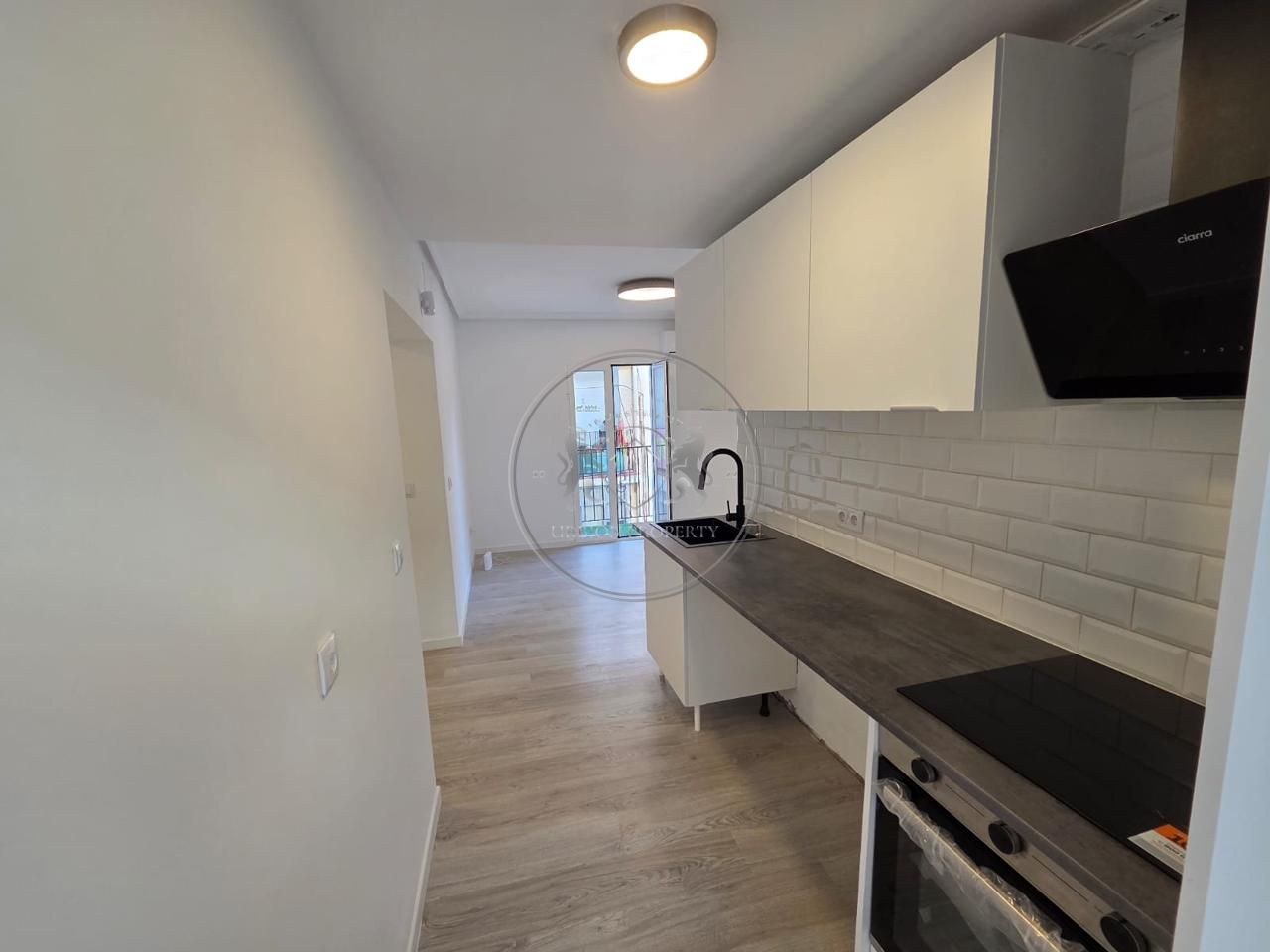 Piso en Calle Esteban Collantes, Madrid, Madrid de 72 m2