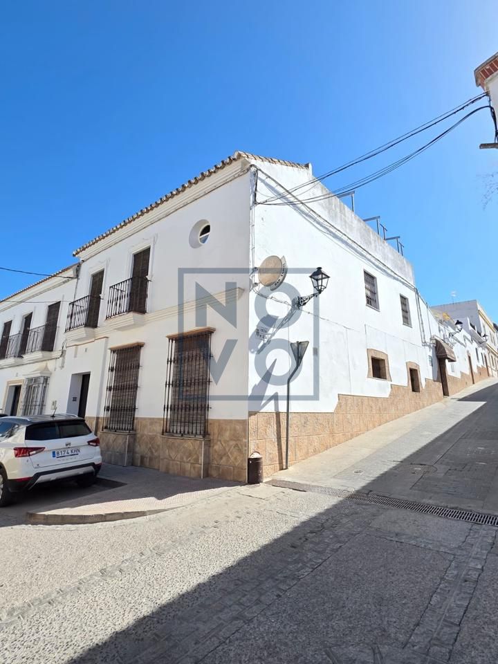 Casa / chalet en Lebrija, Sevilla de 211 m2