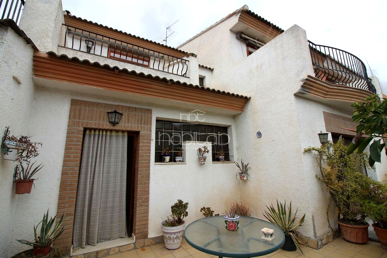 Bungalow en La Eliana, Valencia de 170 m2