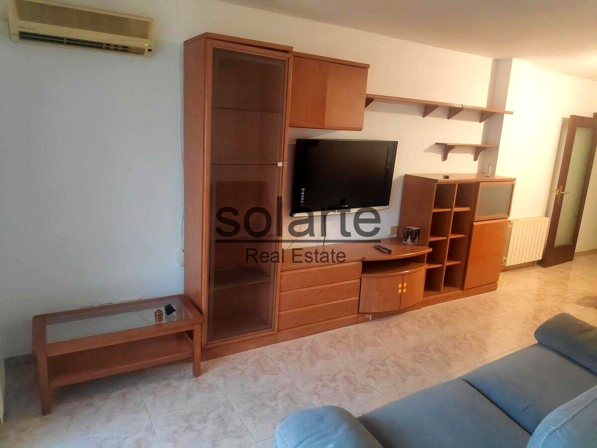 Piso en Carrer Illes Canàries 3, L'Hospitalet de Llobregat, Barcelona de 54 m2