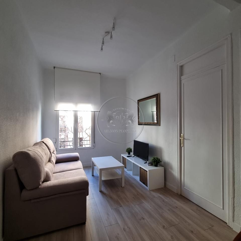 Piso en Calle de Fernández de los Ríos, Madrid, Madrid de 61 m2 Piso en Calle de Fernández de los Ríos, Madrid, Madrid de 61 m2