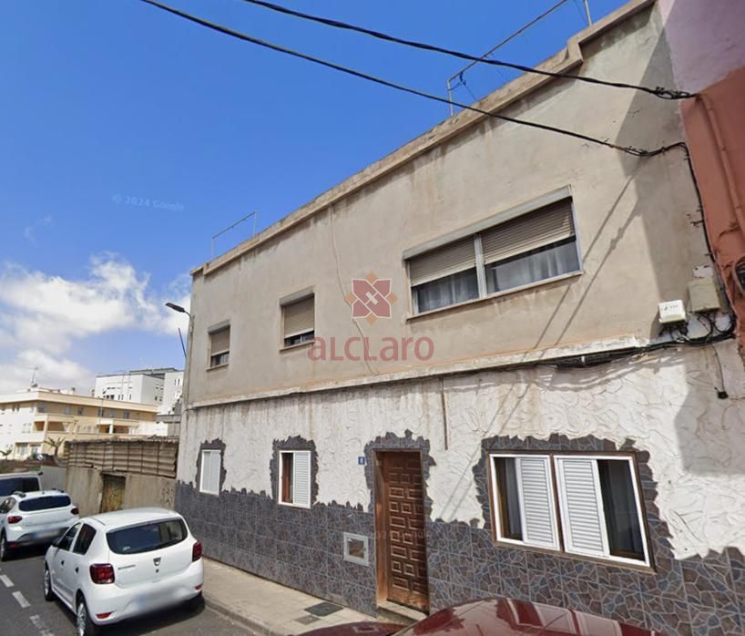 Casa / chalet en Calle los Angeles, La Laguna, Santa Cruz de Tenerife de 215 m2