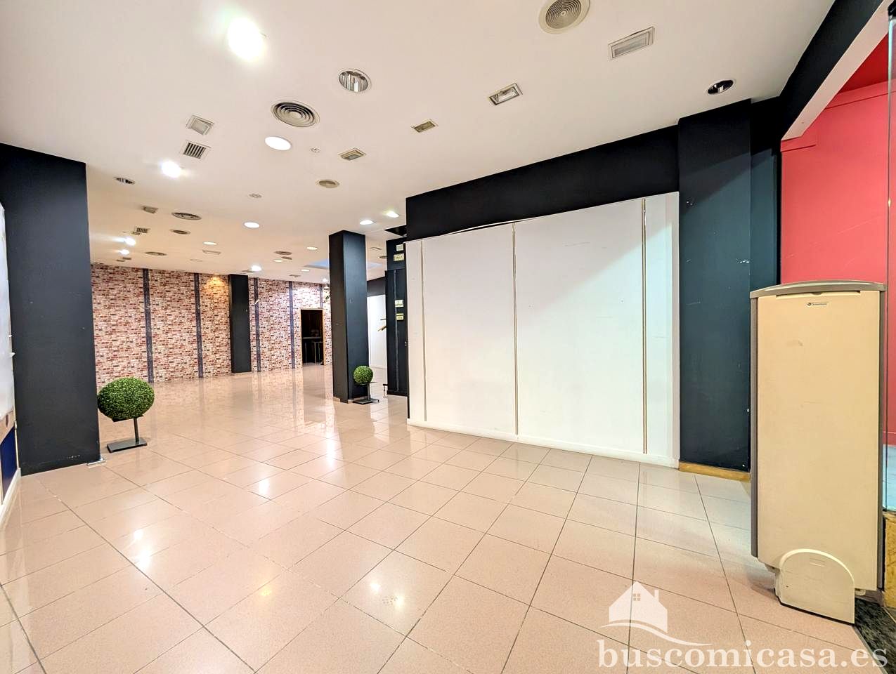 Local en Calle Corredera de San Marcos, Linares, Jaén de 268 m2