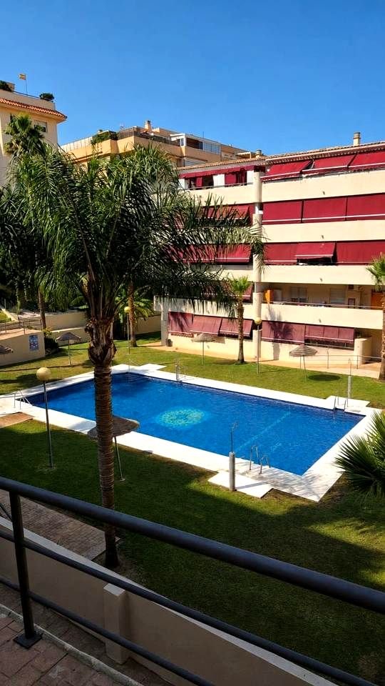 Piso en Las Lagunas, Las Lagunas de Mijas, Málaga de 114 m2