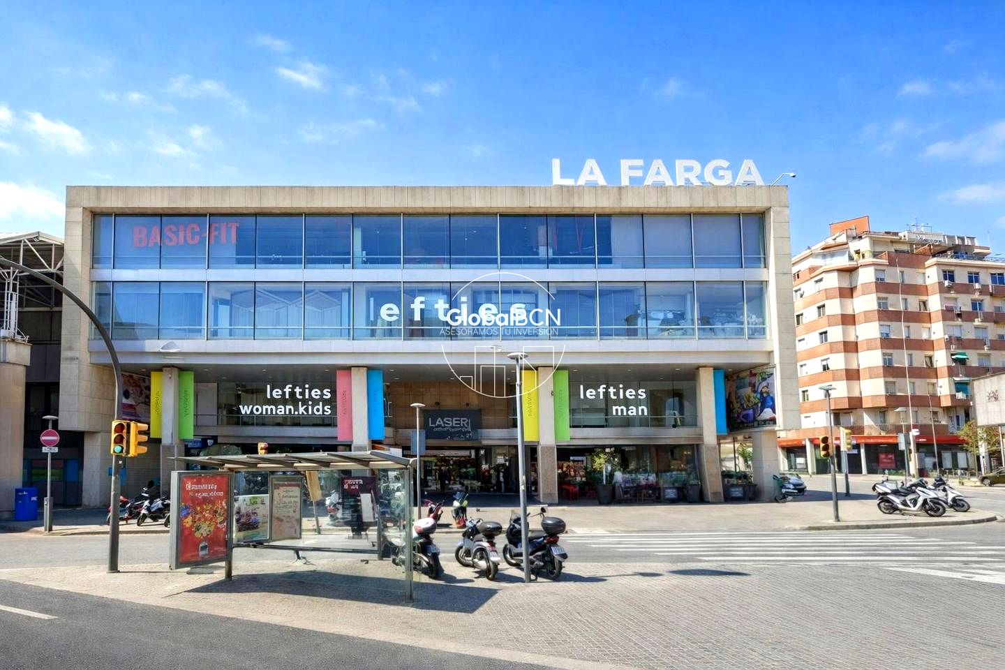 Piso en Avinguda d'Isabel la Catòlica, L'Hospitalet de Llobregat, Barcelona de 125 m2