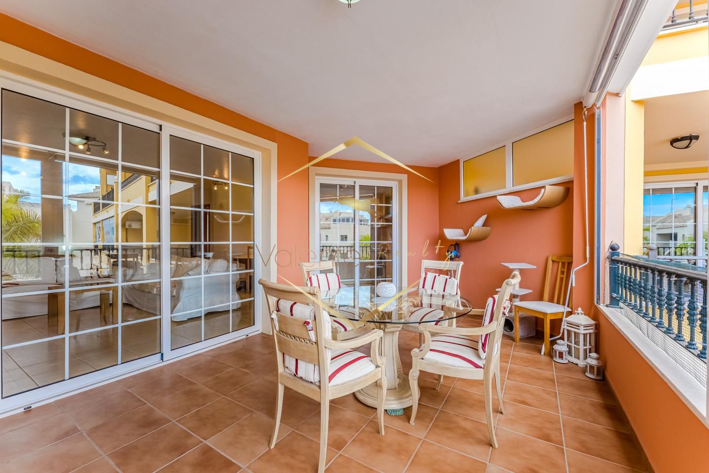Piso en Calle Quezal, Palm-Mar, Santa Cruz de Tenerife de 135 m2