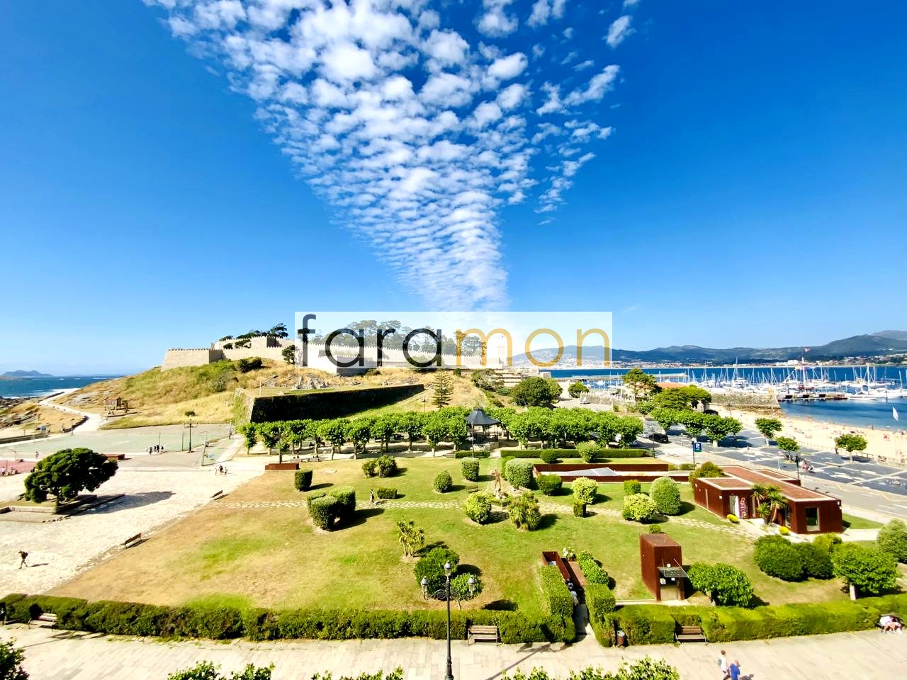 Piso en Avenida Ramón y Cajal, Baiona, Pontevedra de 65 m2