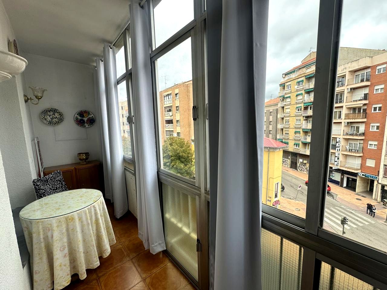 Flat in Calle Fermín Caballero, Cuenca, Cuenca of 143 m2