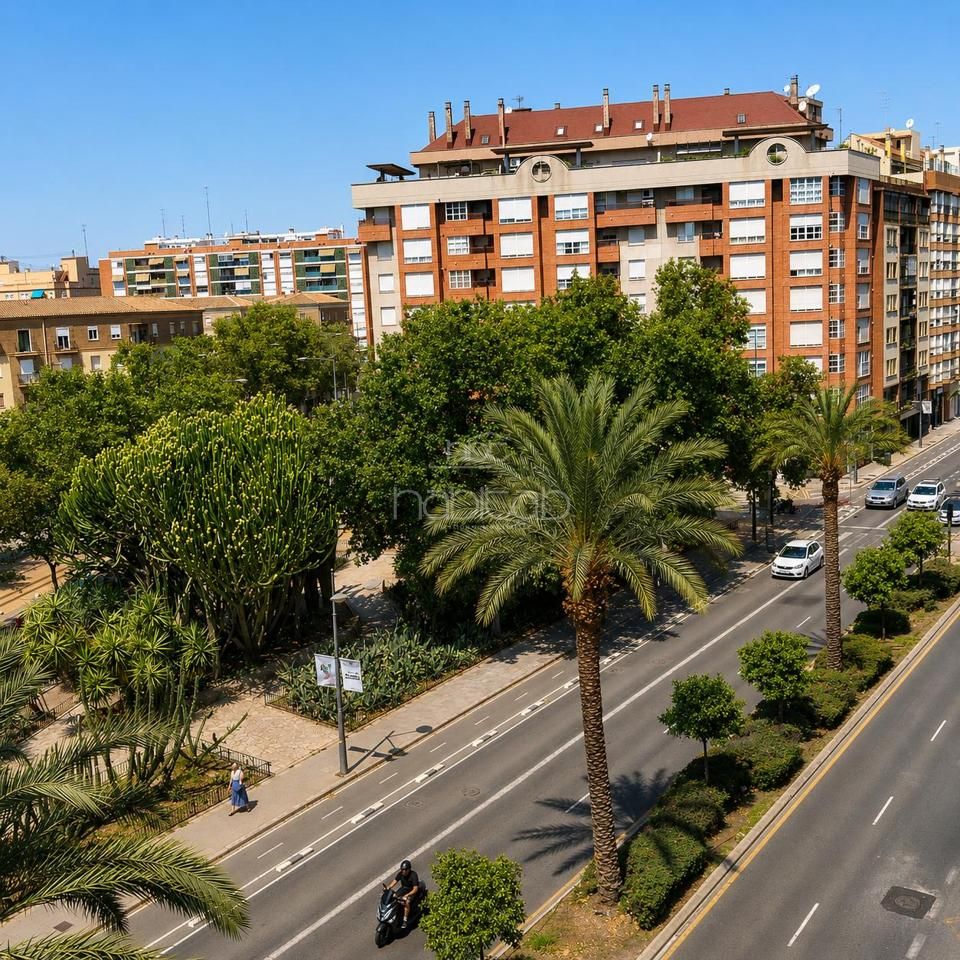 Piso en Avinguda del Primat Reig 99, València, Valencia de 97 m2