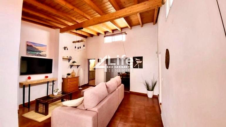Bungalow en Carretera General del Sur, El Retamar, Santa Cruz de Tenerife de 187 m2