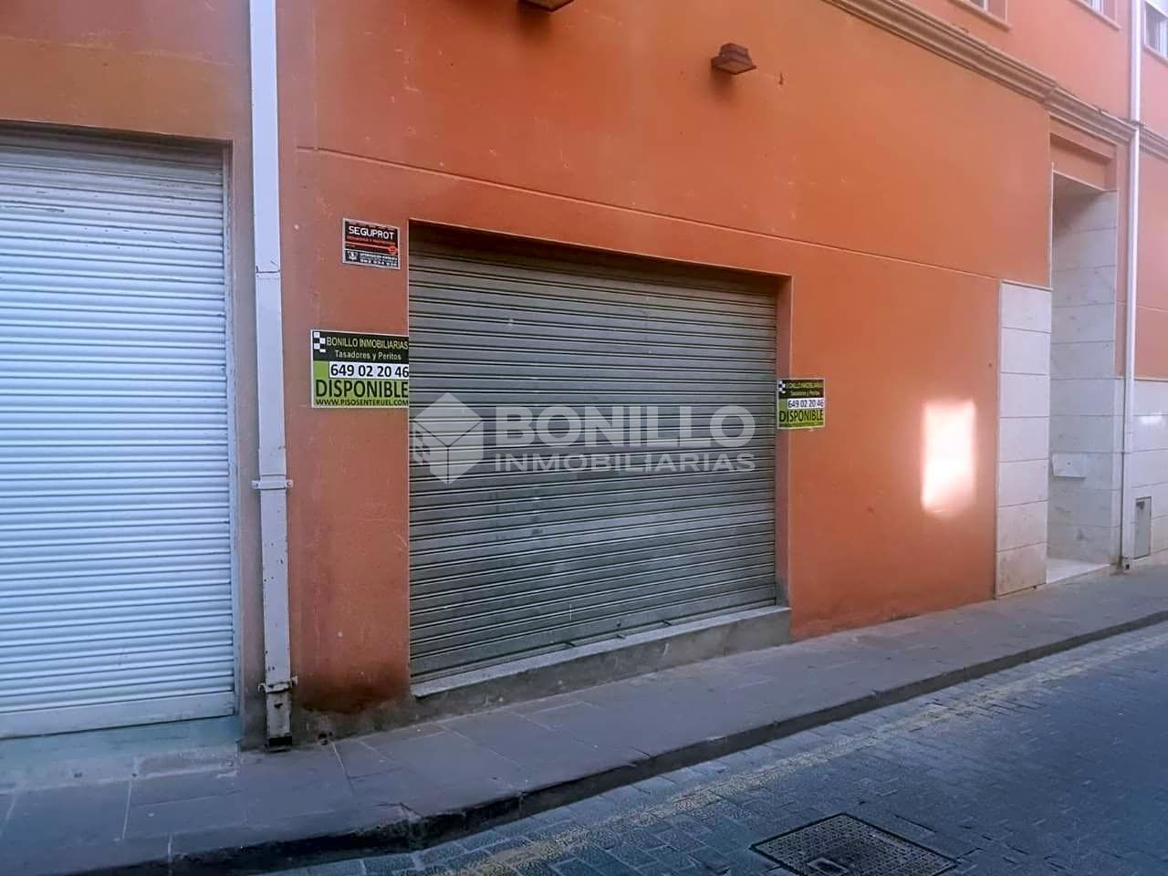 locales-comerciales en teruel · calle-mayor-44003 €