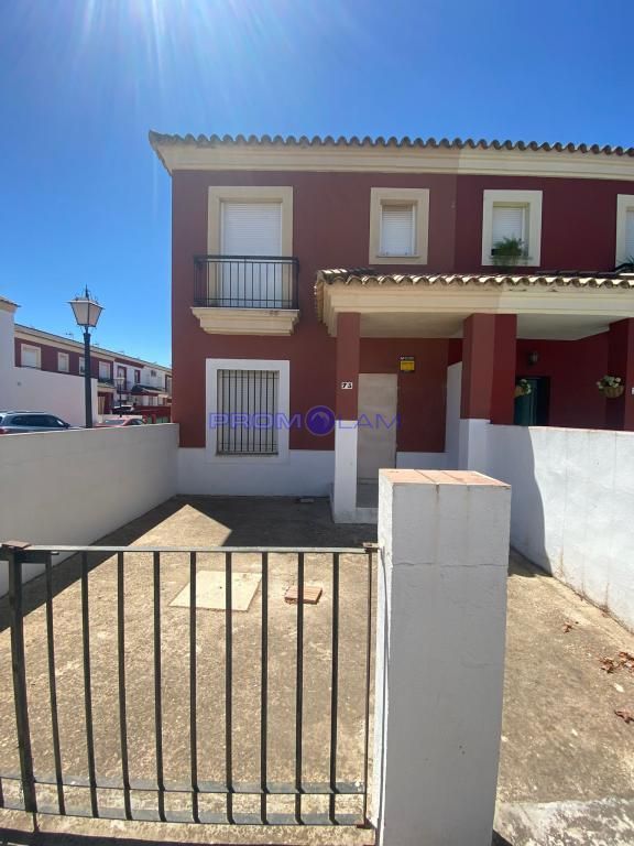 villas en pilas · calle-menendez-pidal-41840 95508€