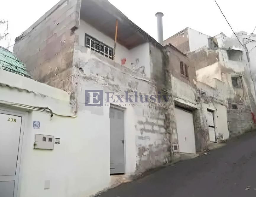 Villa in Icod de los Vinos, Santa Cruz de Tenerife of 100 m2