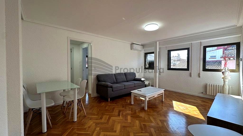 Piso en Calle del Pino, Zaragoza, Zaragoza de 70 m2