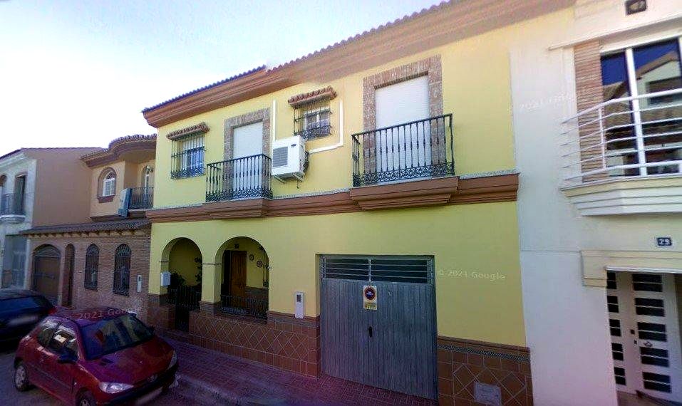 Casa / chalet en Calle Dinamarca, Estación de Cártama, Málaga de 370 m2