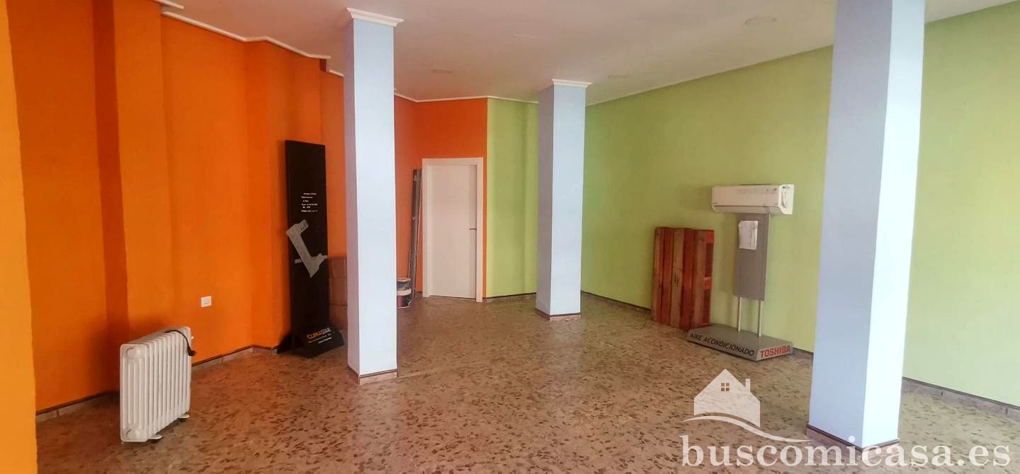 Local en Calle Menéndez Pelayo, Linares, Jaén de 82 m2