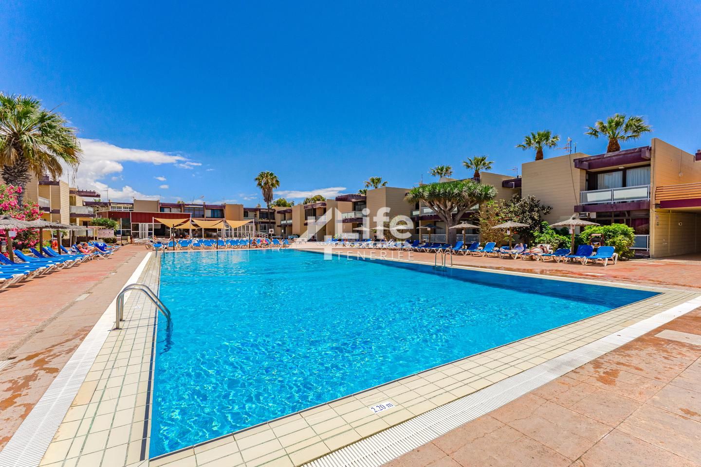 Piso en Calle Hercules, Costa del Silencio, Santa Cruz de Tenerife de 71 m2