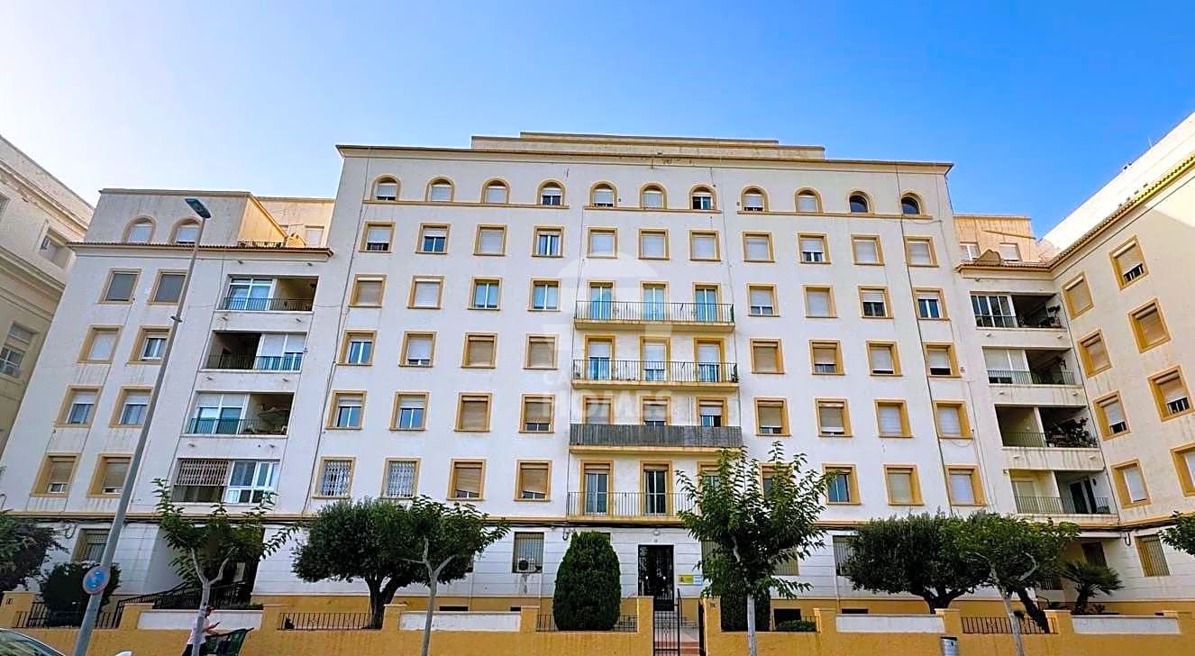 pisos en cartagena · muralla-del-mar 290000€