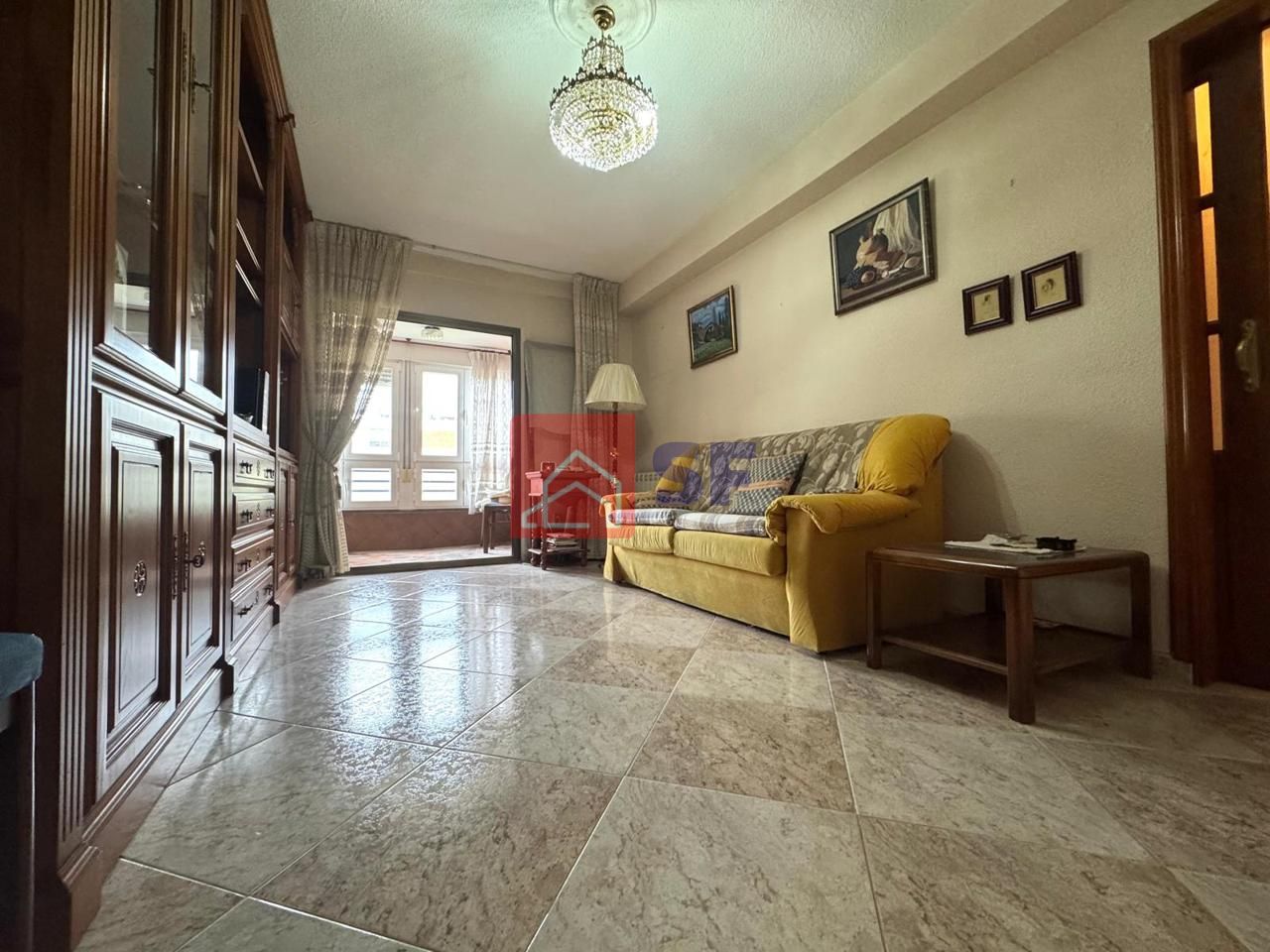 Piso en Calle de la Isla de Arosa, Madrid, Madrid de 67 m2