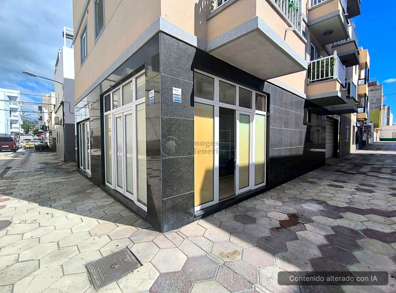 Local en Los Fundadores, Arona, Santa Cruz de Tenerife de 57 m2