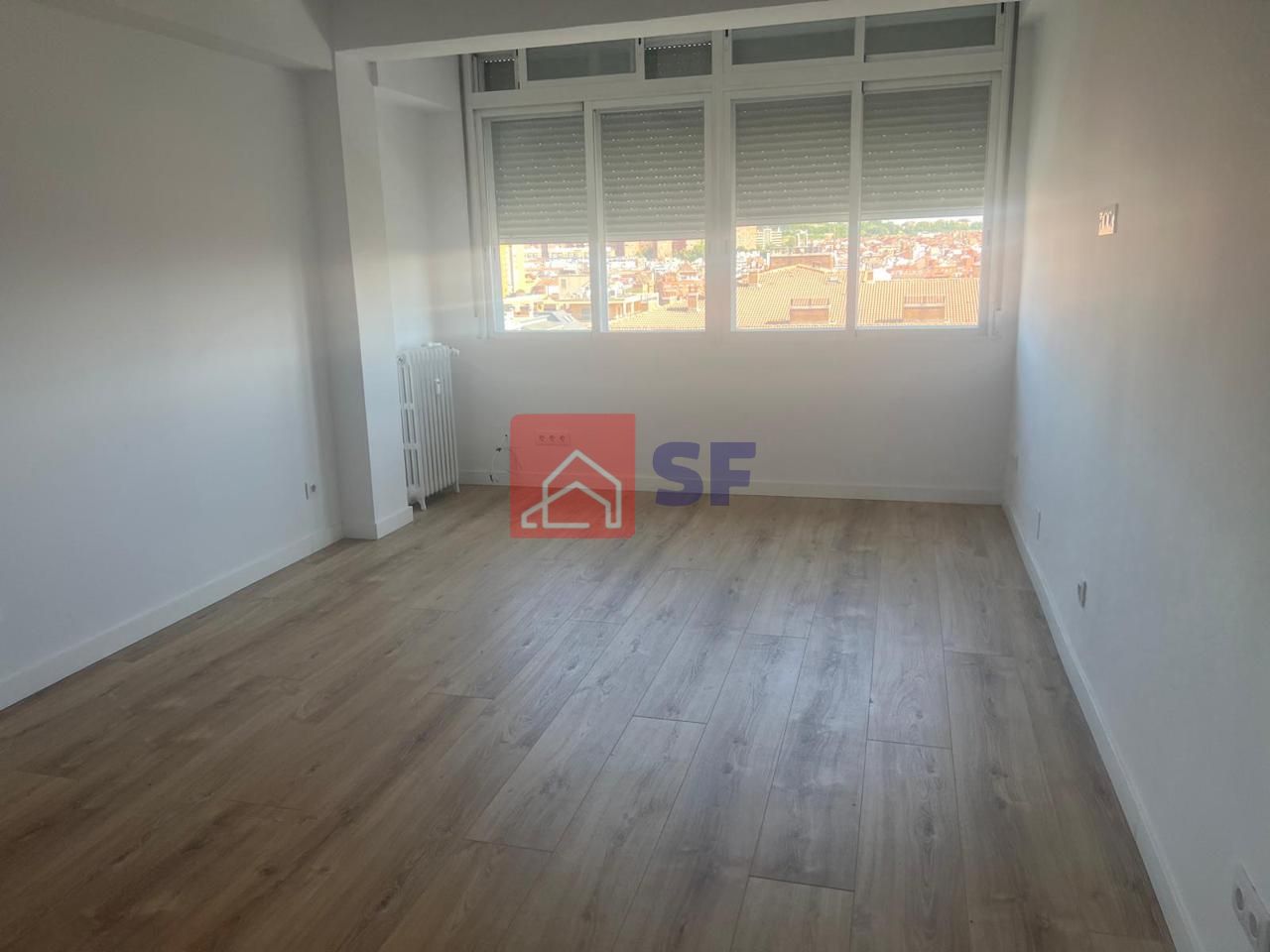 Piso en Calle de Cavanilles, Madrid, Madrid de 65 m2