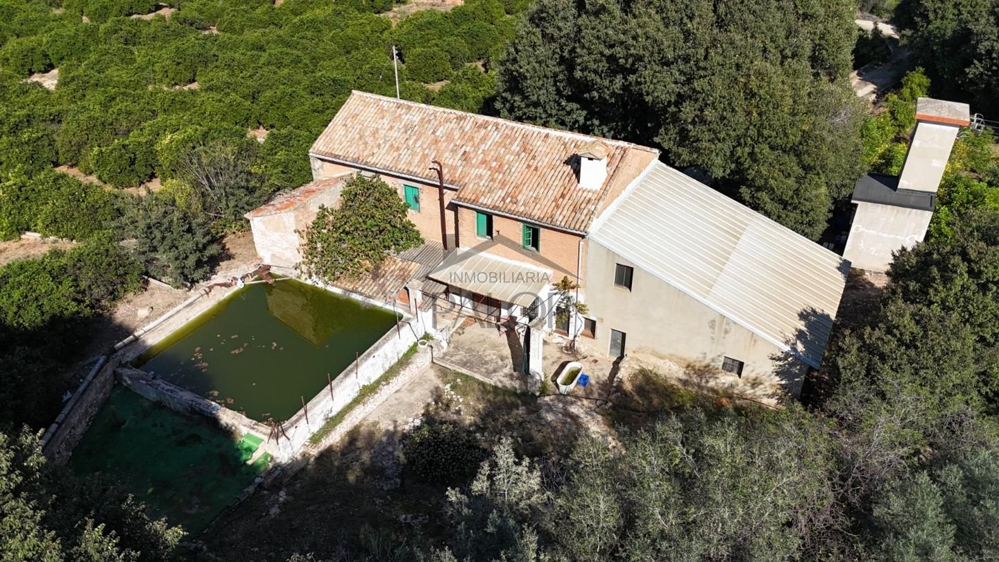 Casa rústica en Carcaixent, Valencia de 372 m2