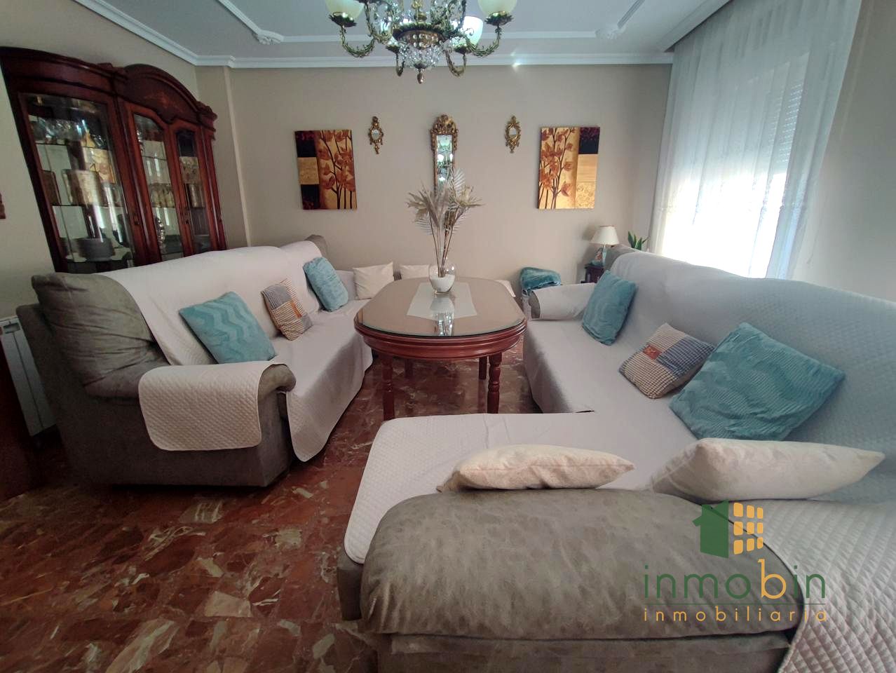 Piso en Calle Cañamero, Don Benito, Badajoz de 130 m2