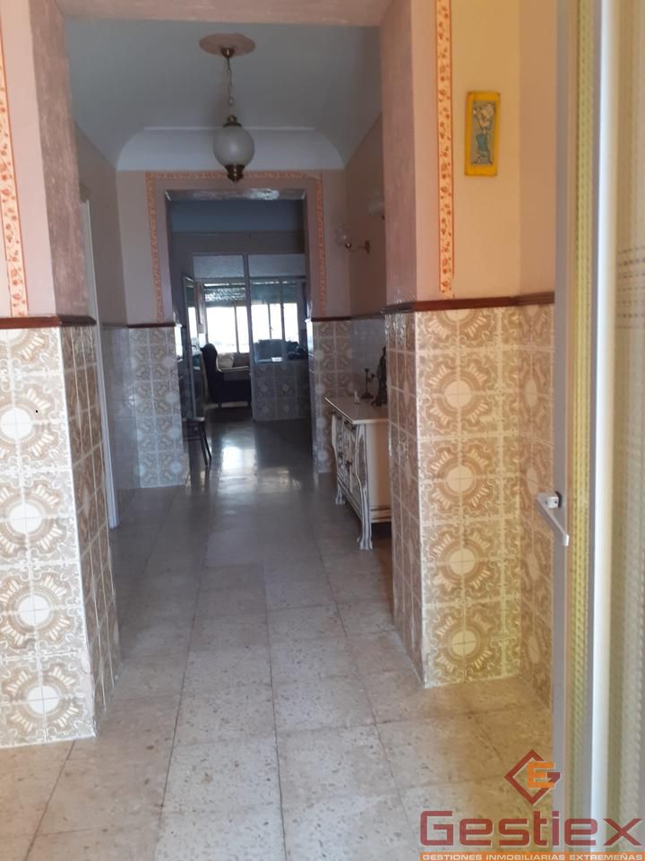 Villa in ALMENDRALEJO, Badajoz of 185 m2
