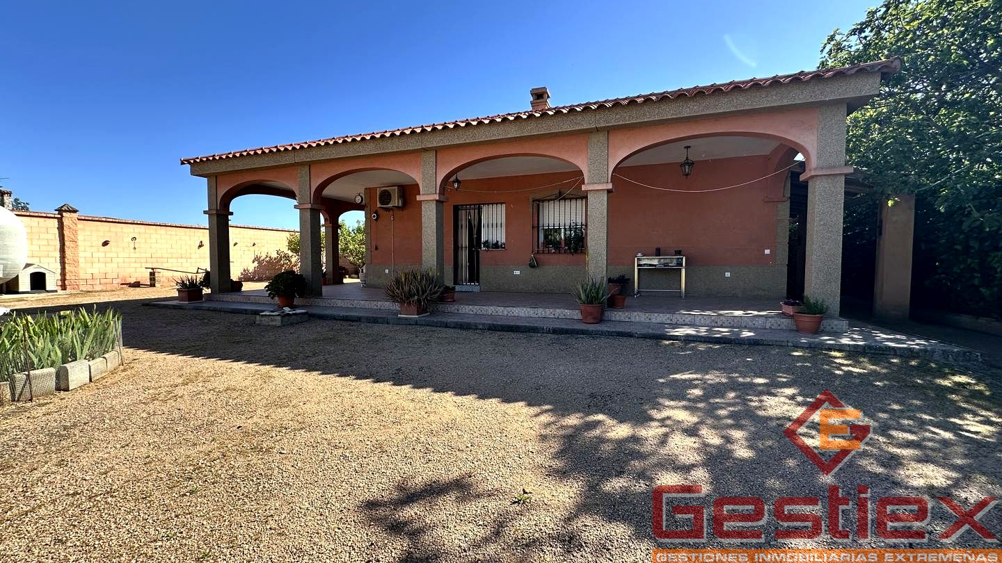 Casa / chalet en CAOBO, Badajoz de 165 m2