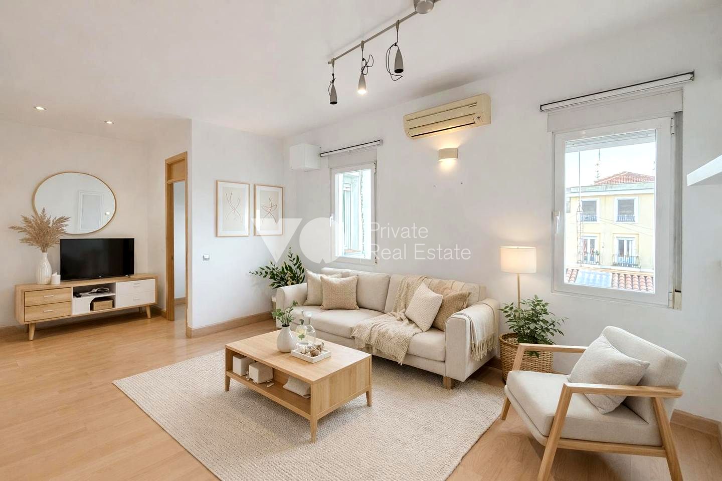 Piso en venta en Arapiles, Madrid