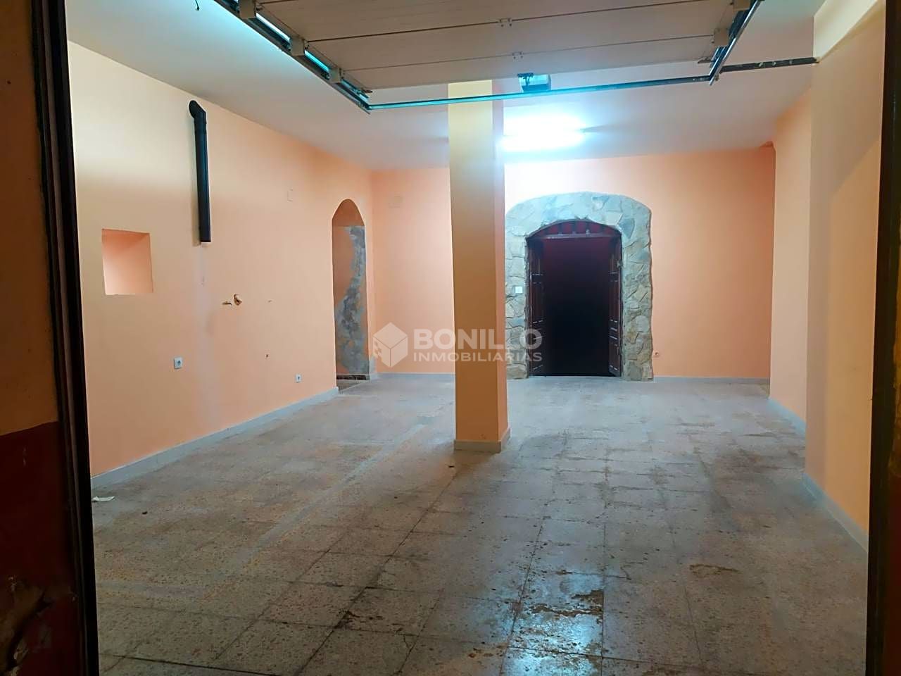 locales-comerciales en teruel · dolores-romero-44003 €