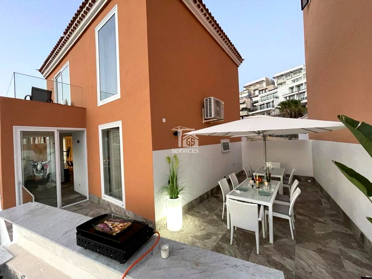 casas-adosadas en costa-adeje · san-eugenio-bajo 750000€ casas-adosadas en costa-adeje · san-eugenio-bajo 750000€