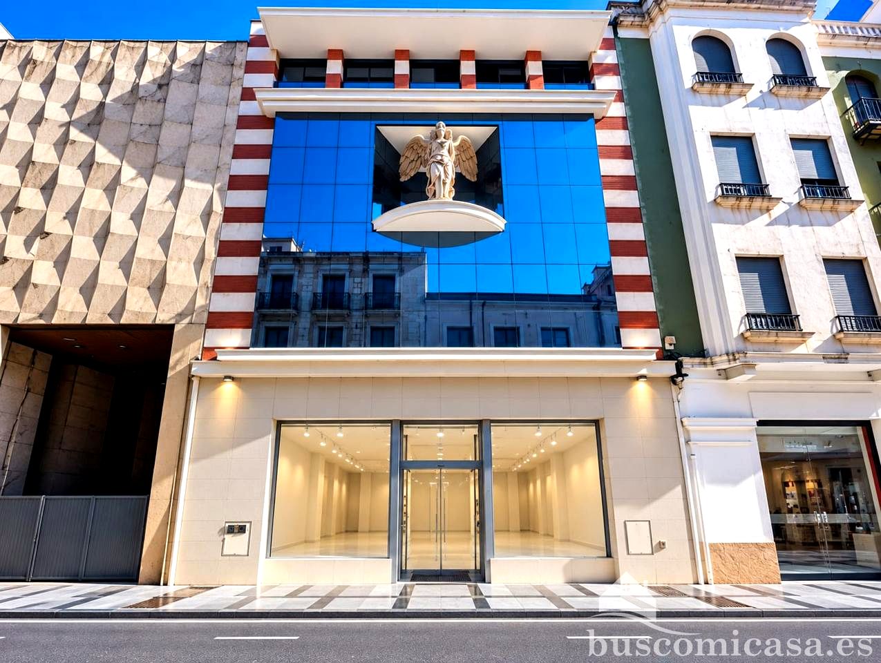 Edificio en Calle Canalejas, Linares, Jaén de 463 m2
