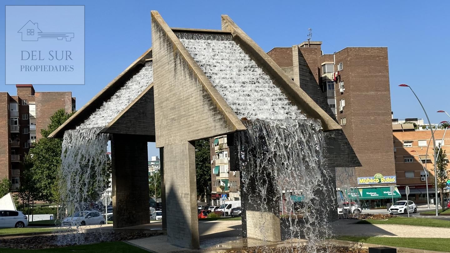 Local en Fuenlabrada, Madrid de 92 m2