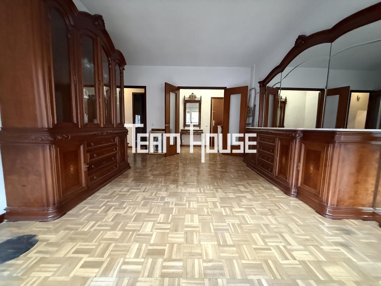 Piso en Calle del Doctor Esquerdo, Madrid, Madrid de 117 m2