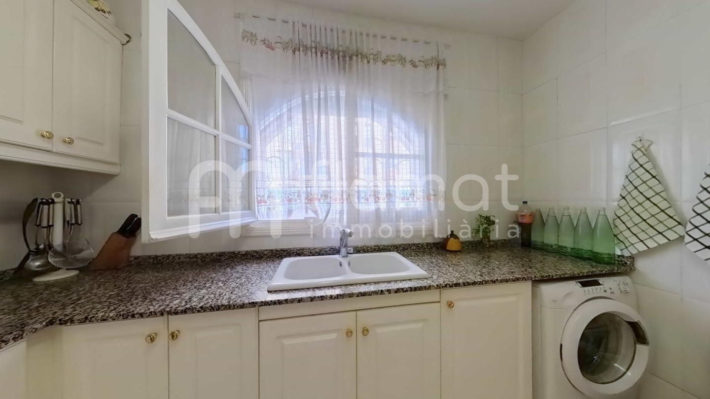 villas en santa-oliva · carrer-del-clavell-43710 295000€