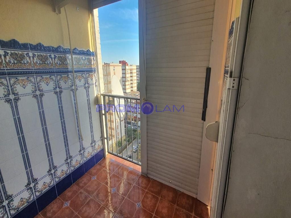 pisos en sevilla · calle-carmen-diaz-41009 65000€