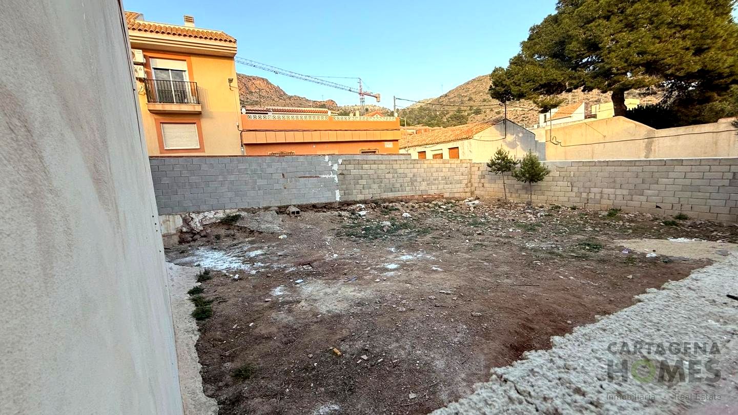 terrenos en portman · portman 60000€