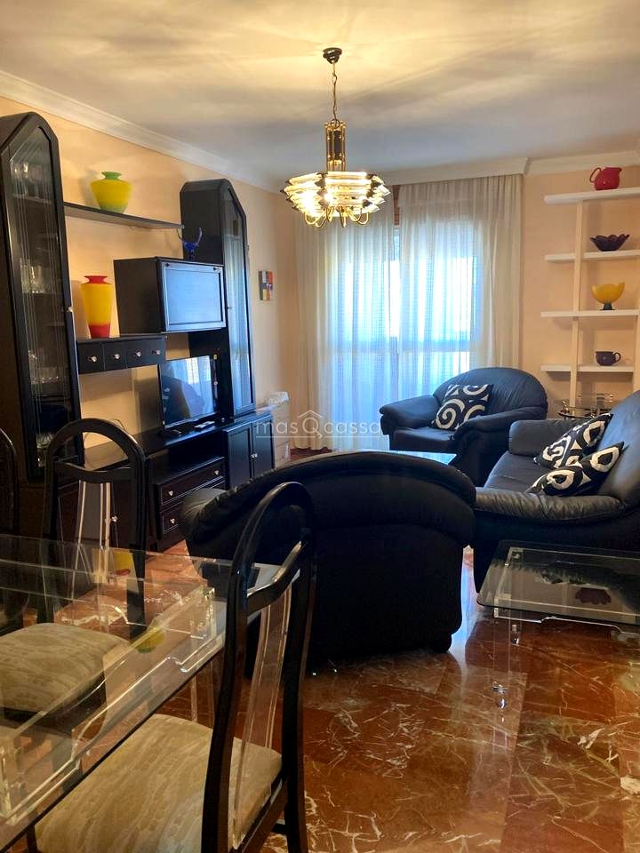 Piso en La Línea de la Concepción, Cádiz de 100 m2