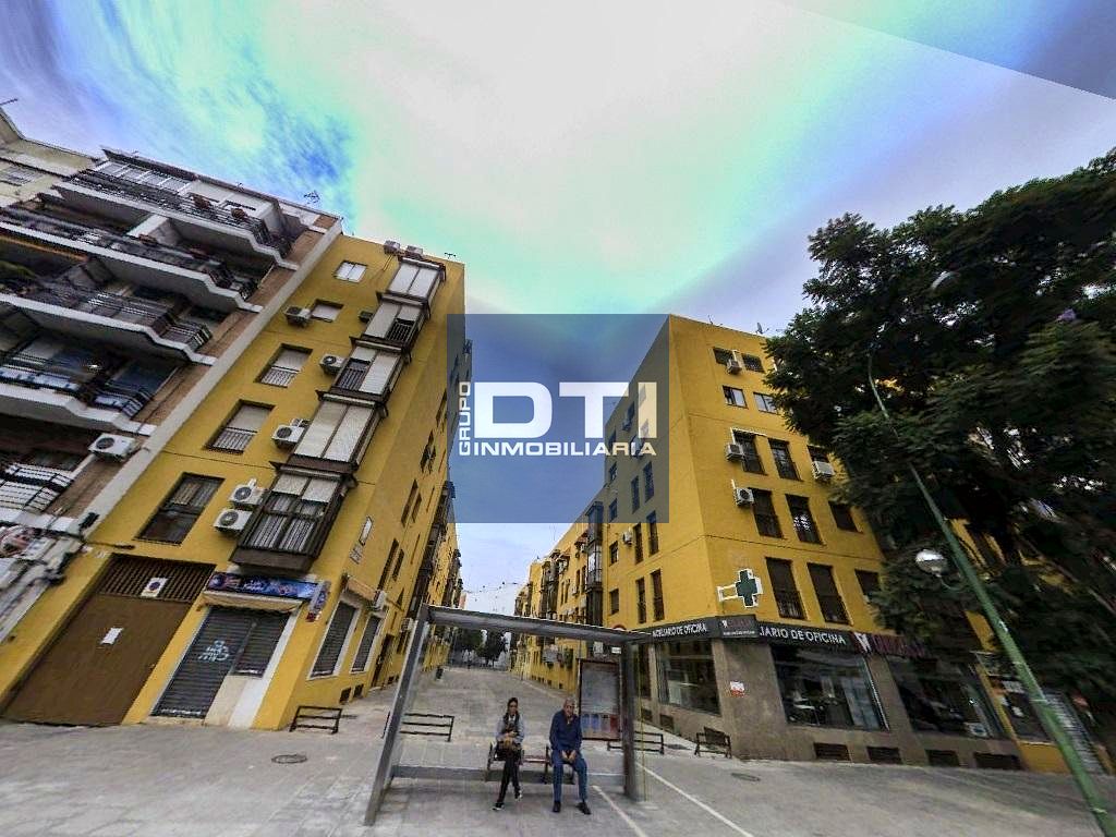 Piso en Calle Virgen de la Encarnación 5, Sevilla, Sevilla de 153 m2