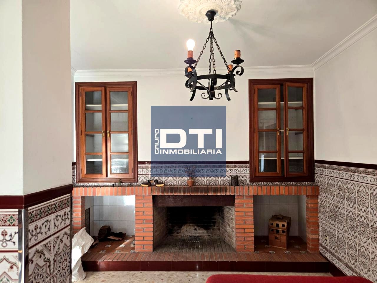 Casa / chalet en Mairena del Aljarafe, Sevilla de 233 m2